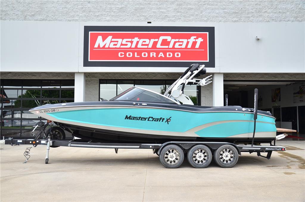 2017 MasterCraft X26 7.4L