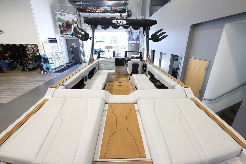 2024 Axis T250 - LT4 607hp