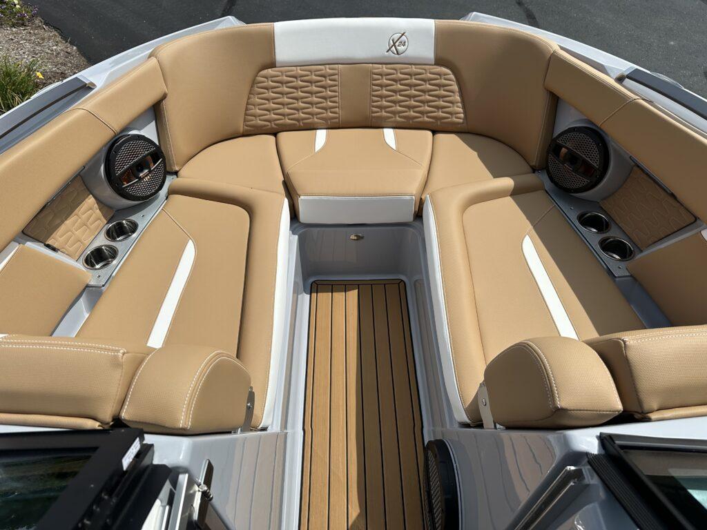 2025 MasterCraft X24