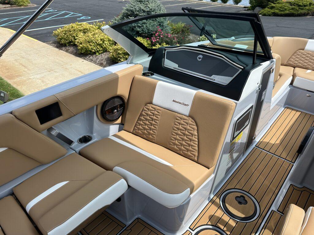 2025 MasterCraft X24