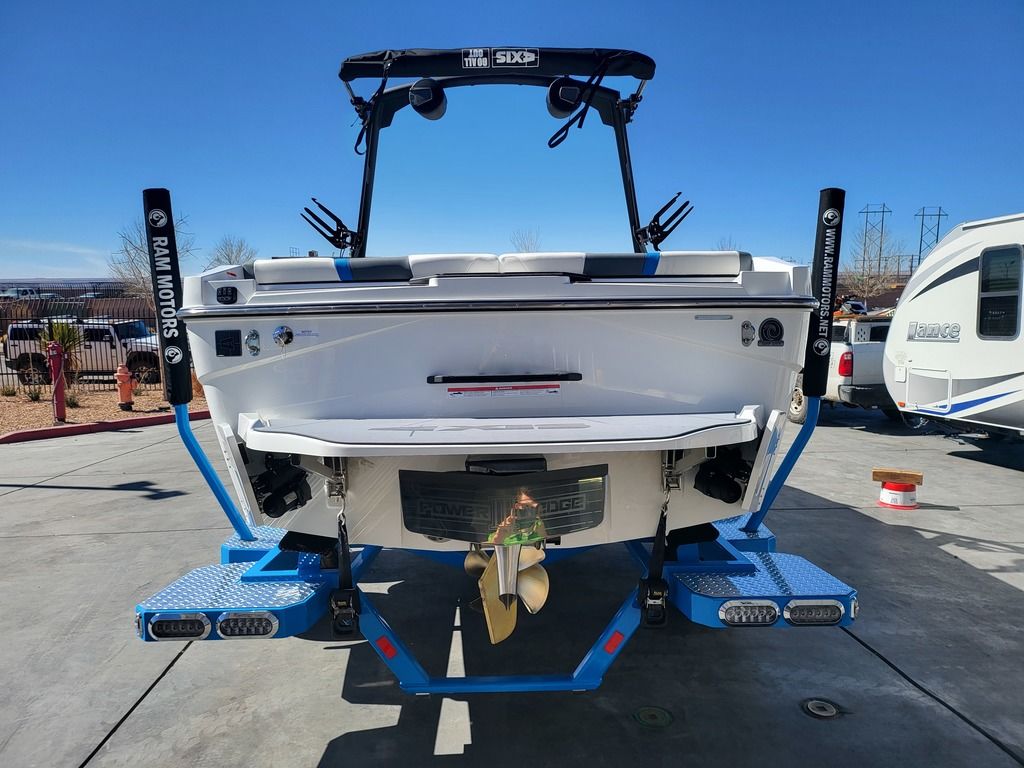 2025 Axis Wake Research T220 Icon