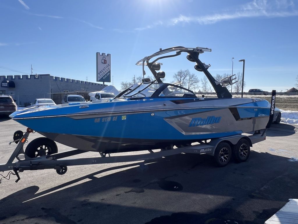2021 Malibu Boats 24 MXZ