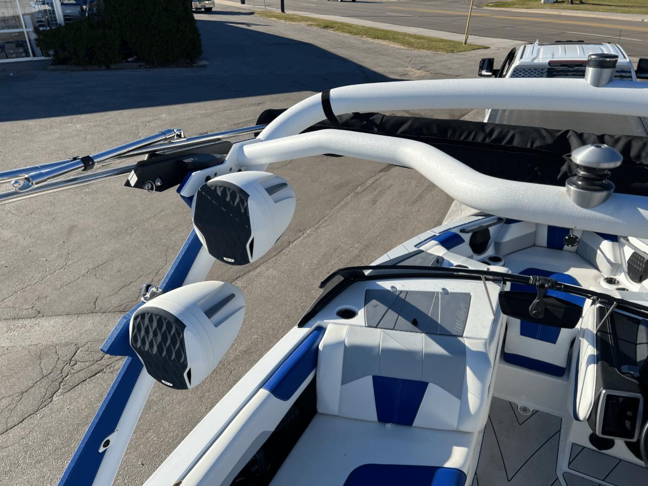 2022 MALIBU 20’ VTX Wakesetter w/ M6DI and Trl