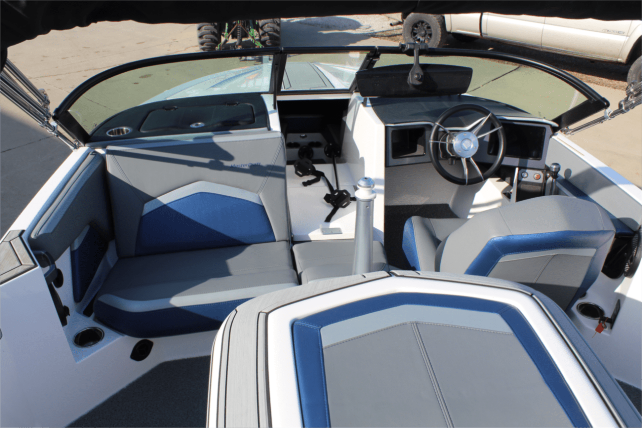 2024 Mastercraft Prostar