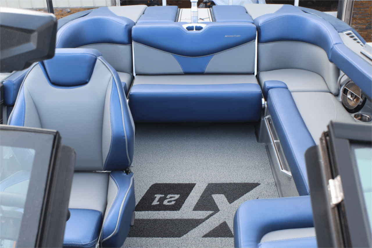 2022 Mastercraft XT21