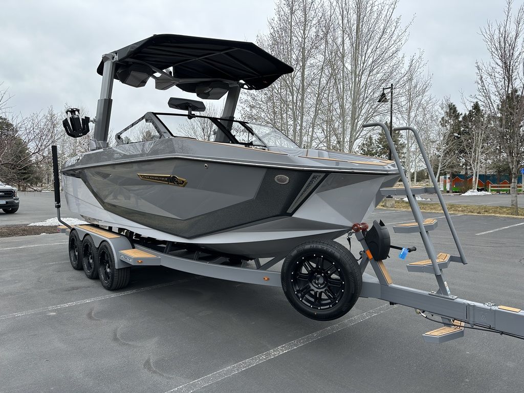 2025 Nautique Super Air Nautique G23