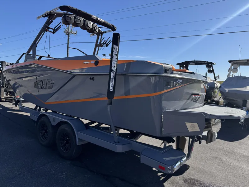 2025 Axis T250