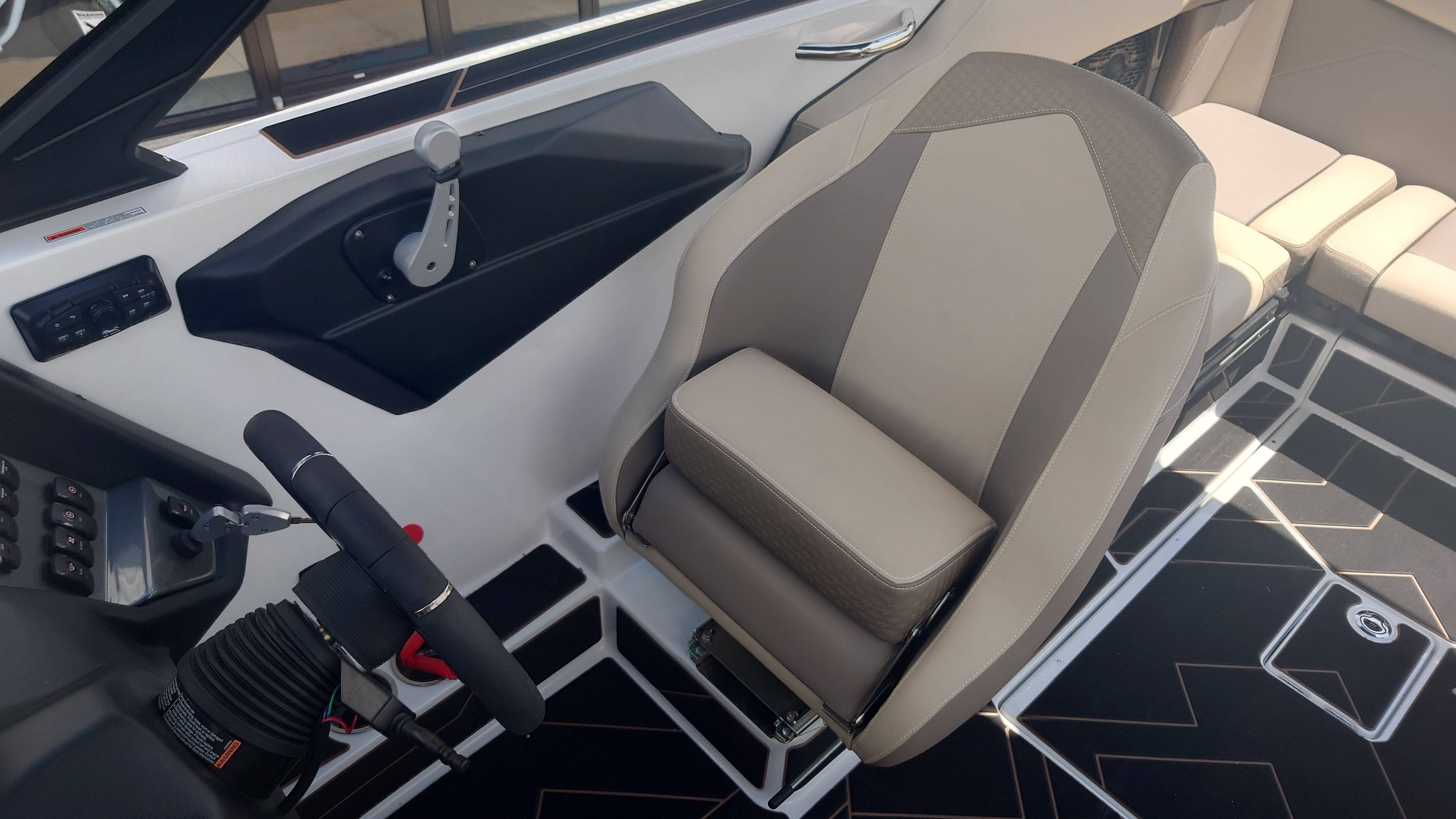 2024 Supreme S220