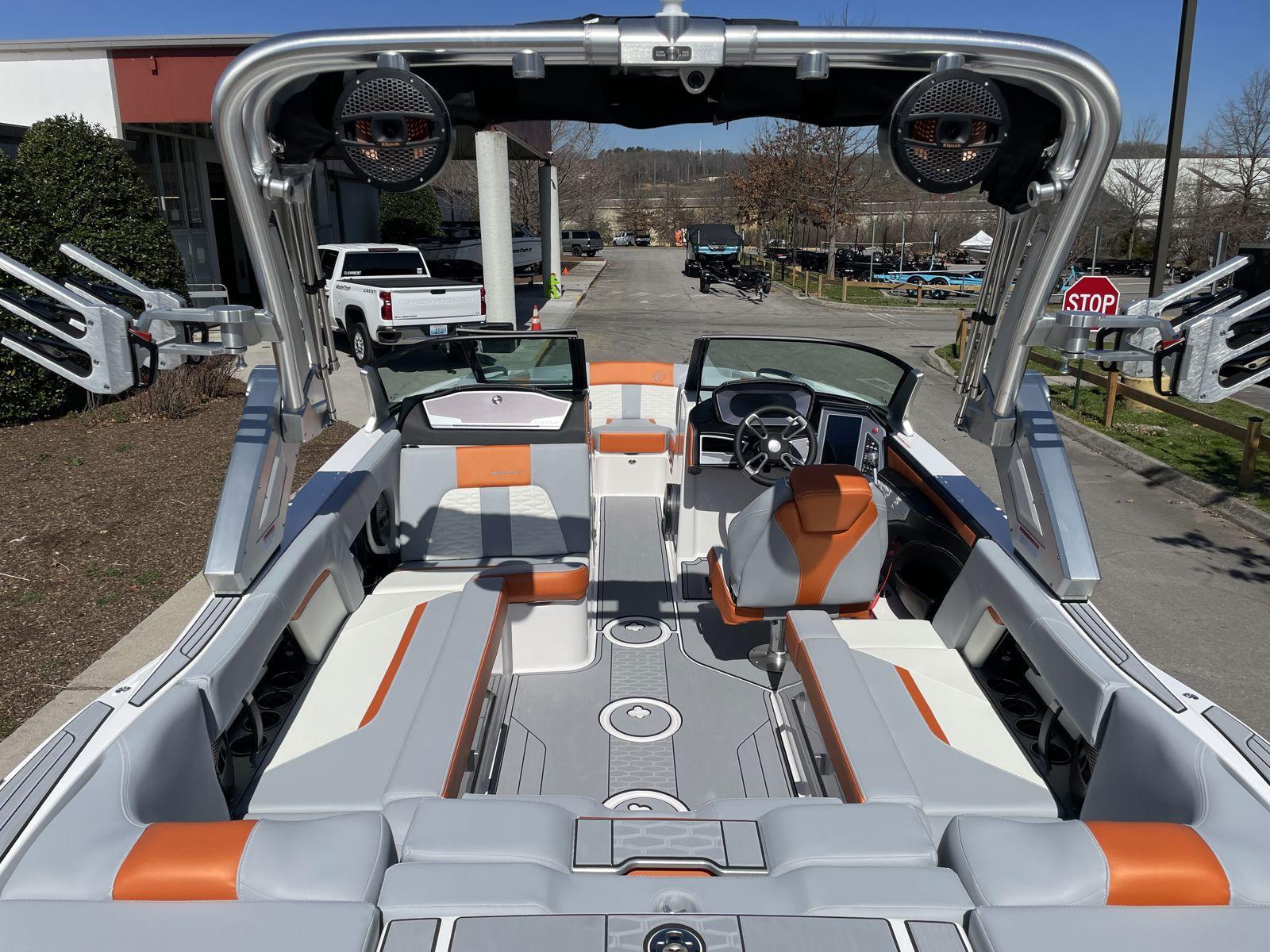 2024 MasterCraft X22