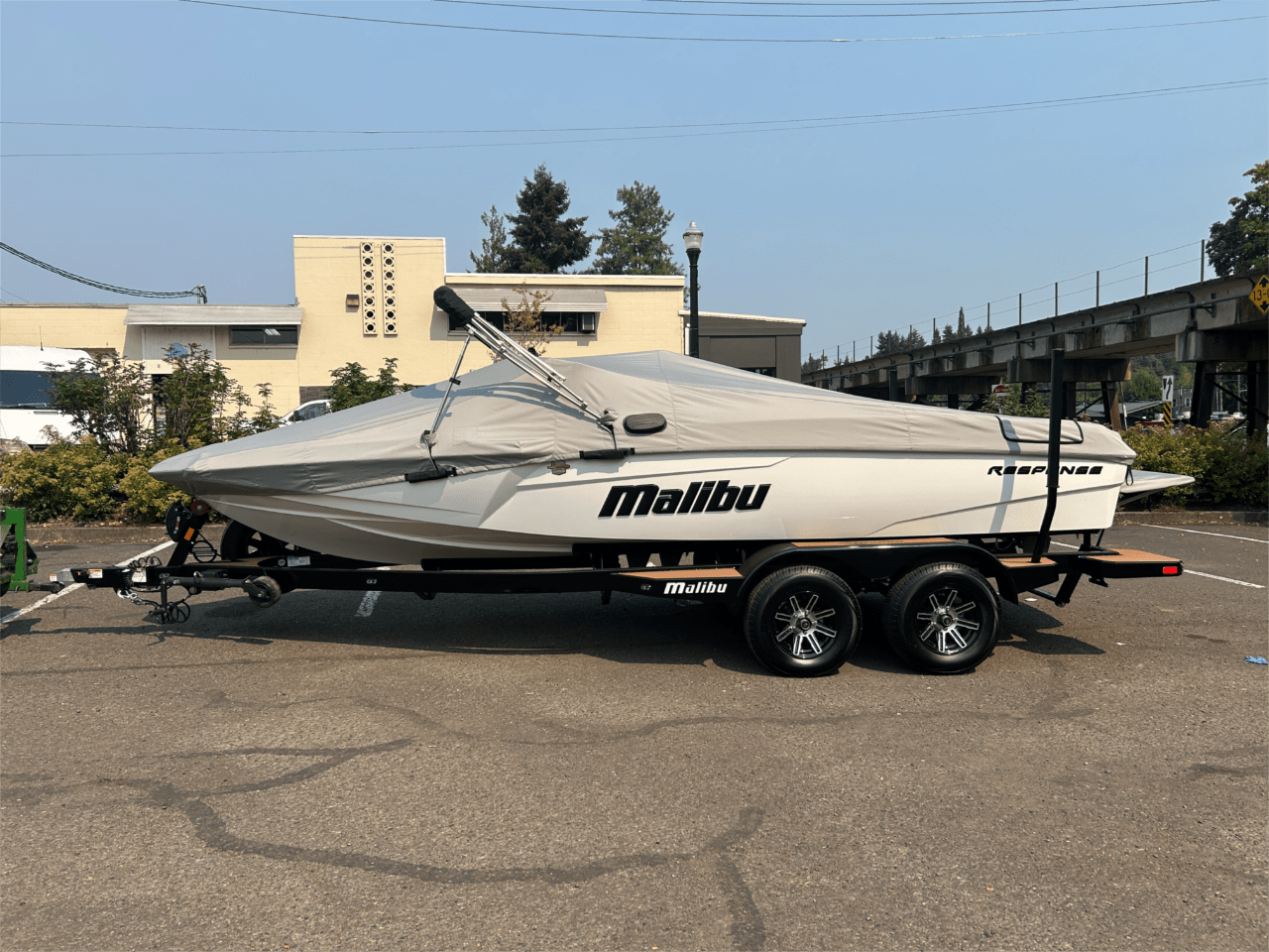 2024 Malibu Response TXi MO