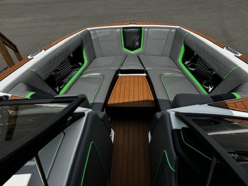 2017 Nautique G23