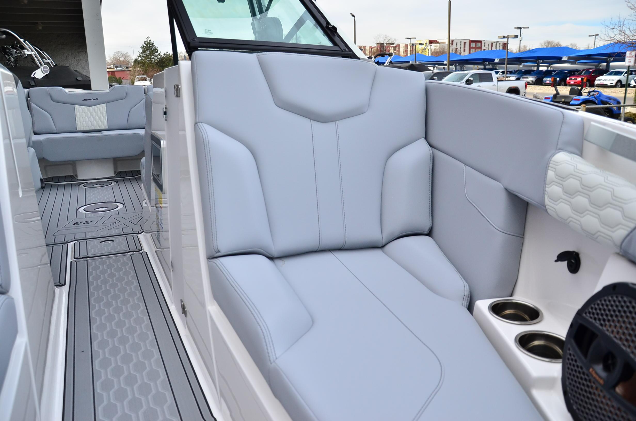 2024 MasterCraft XT23