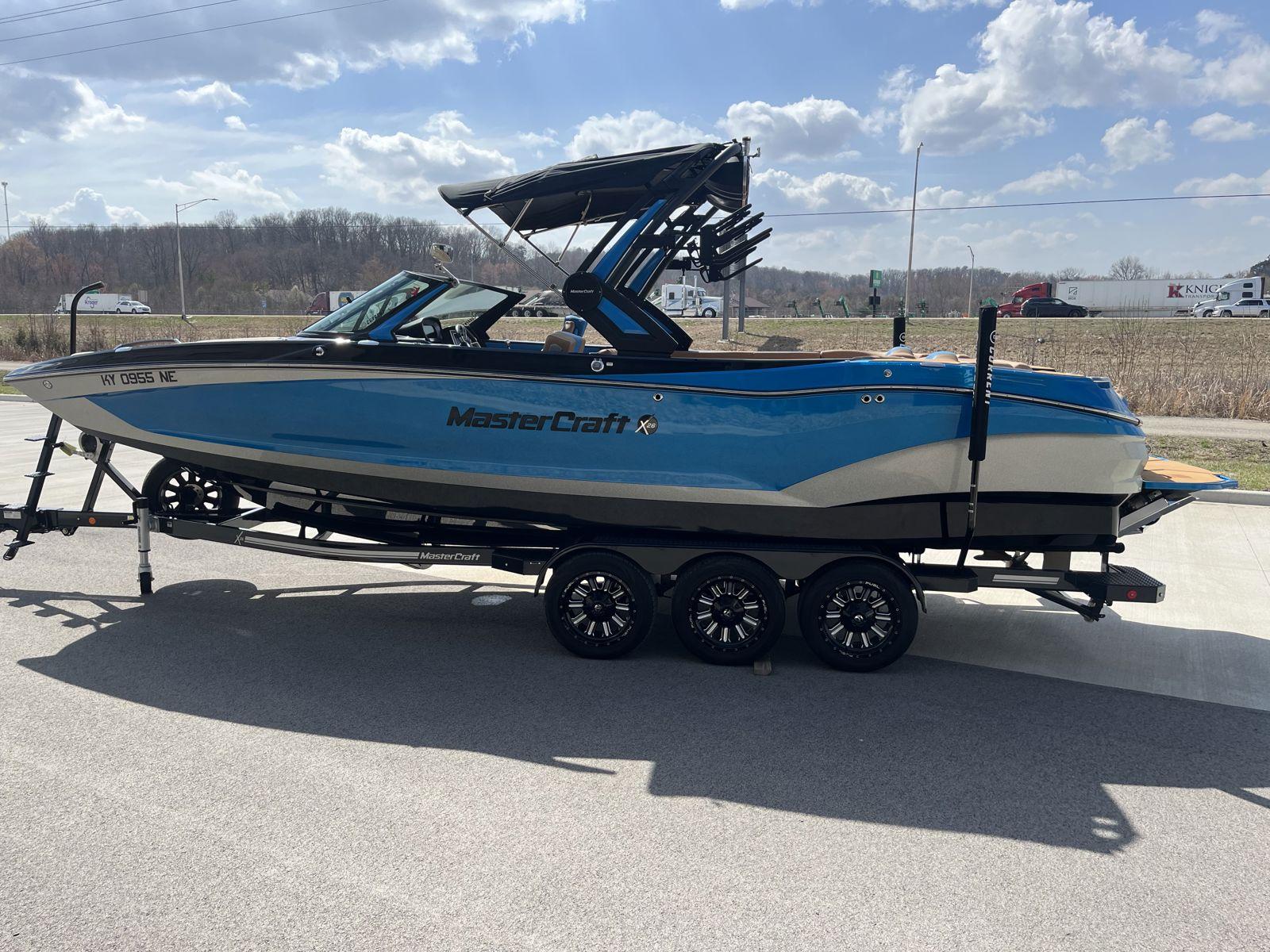 2022 MasterCraft X26