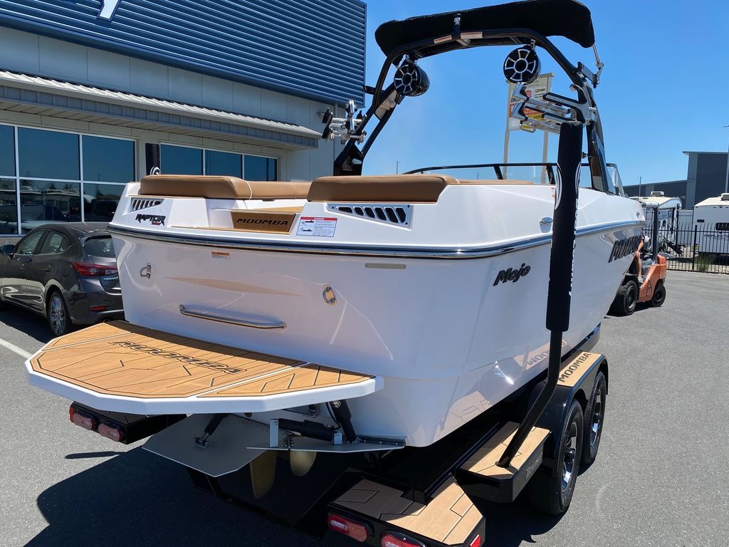 2024 moomba Mojo