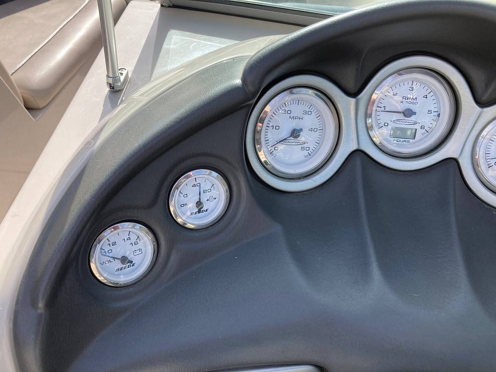 2006 Moomba Outback V