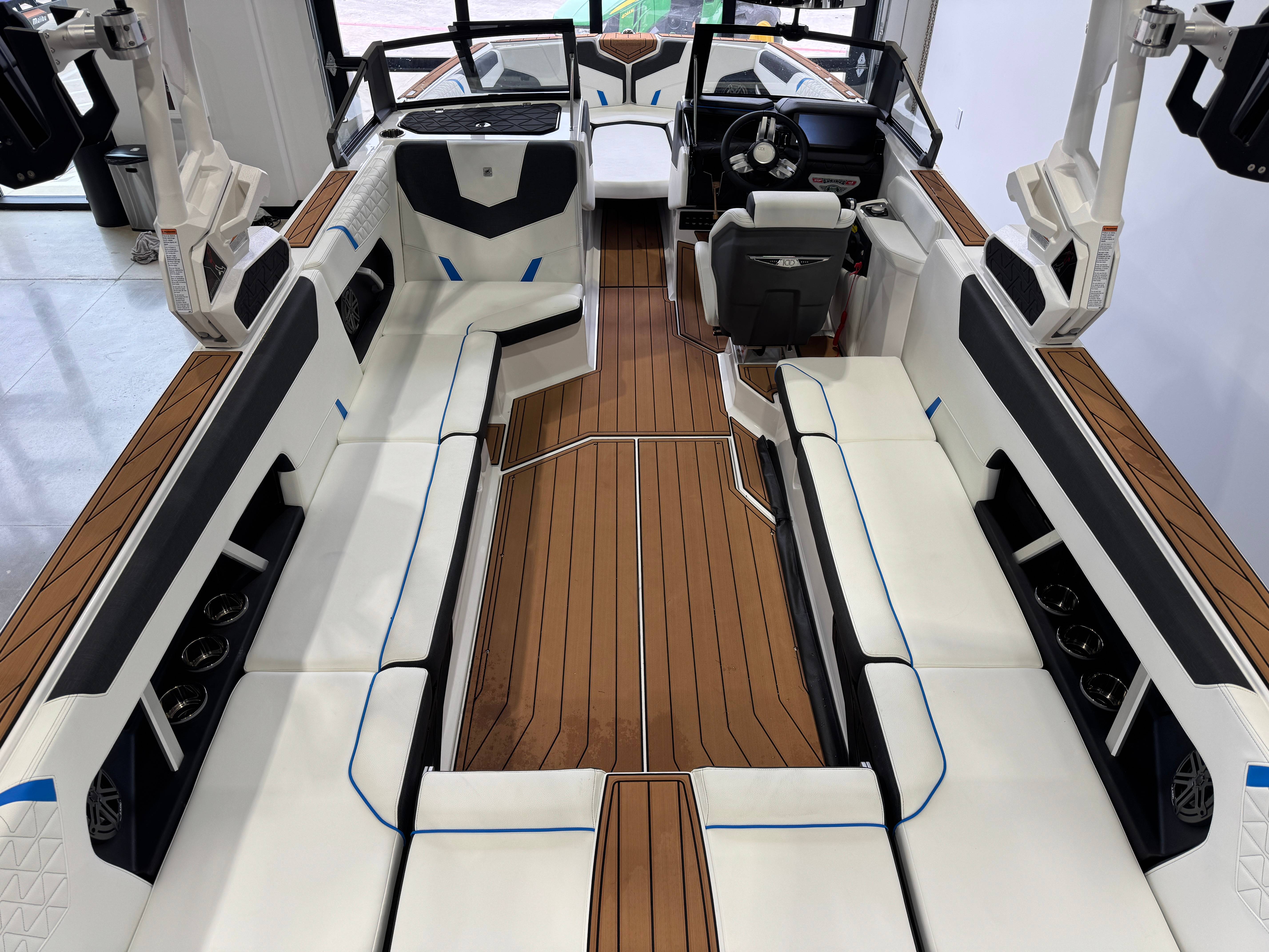 2025 Nautique Super Air Nautique GS24