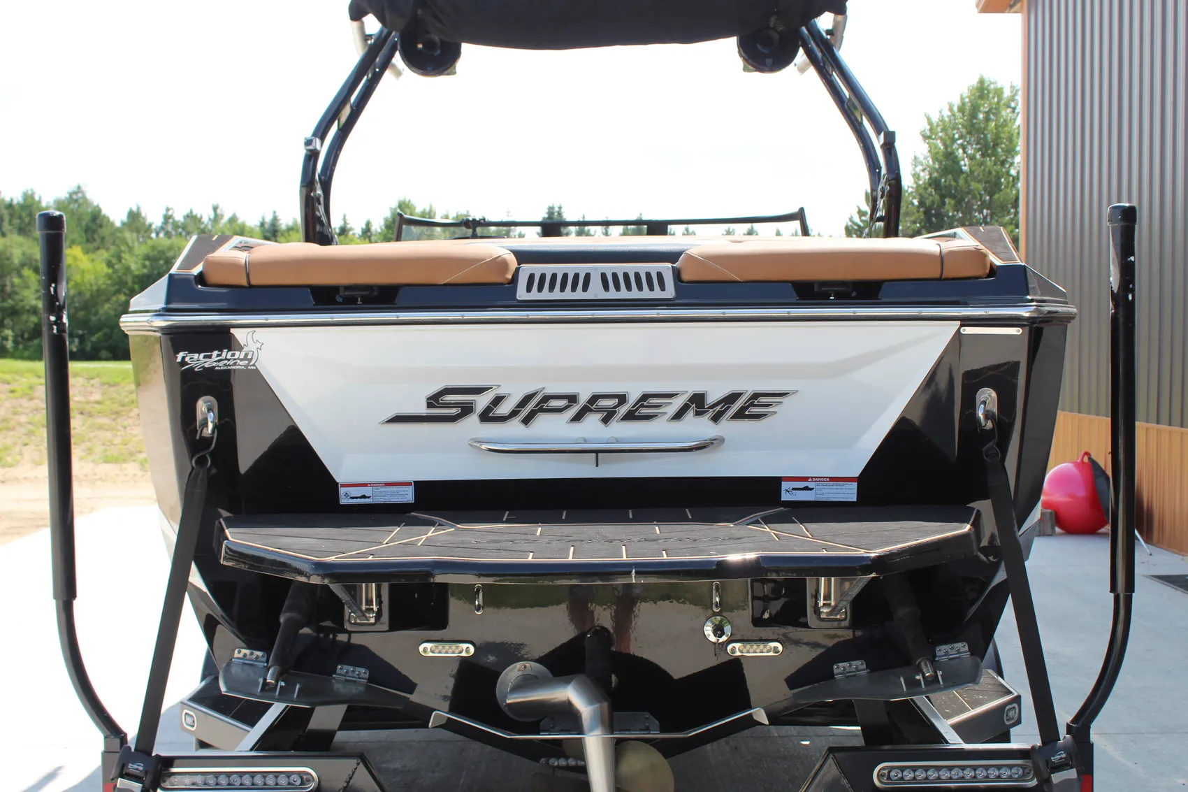 2021 Supreme ZS232