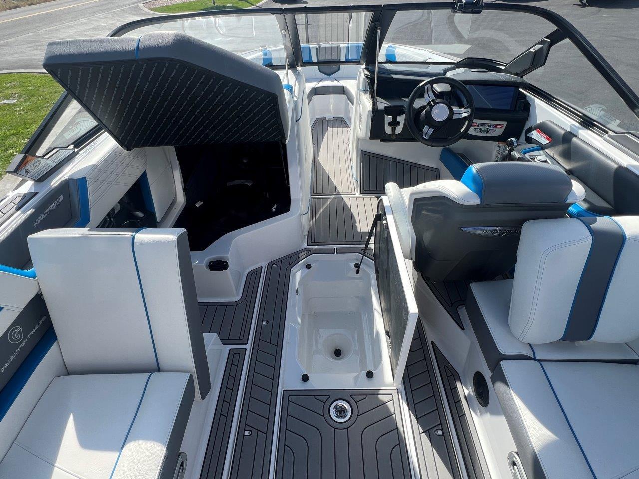 2020 Nautique G23