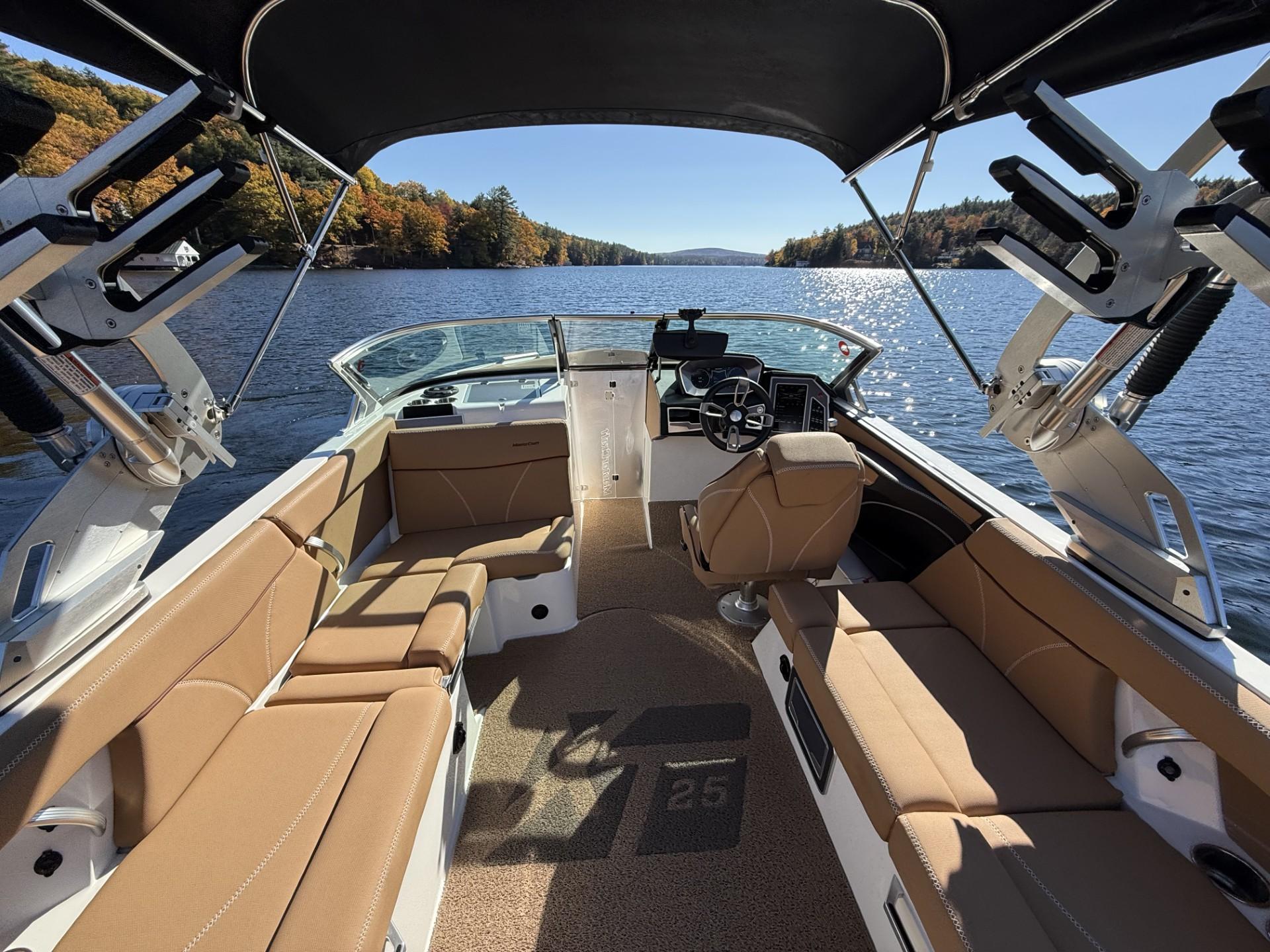 2019 MasterCraft XT25