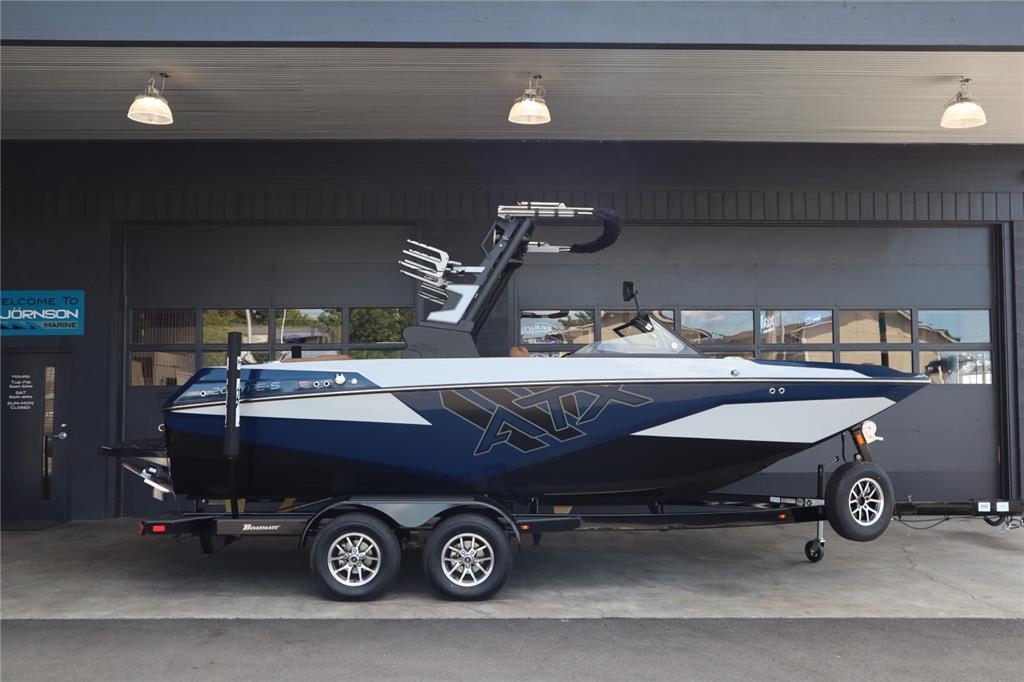 boat.Title