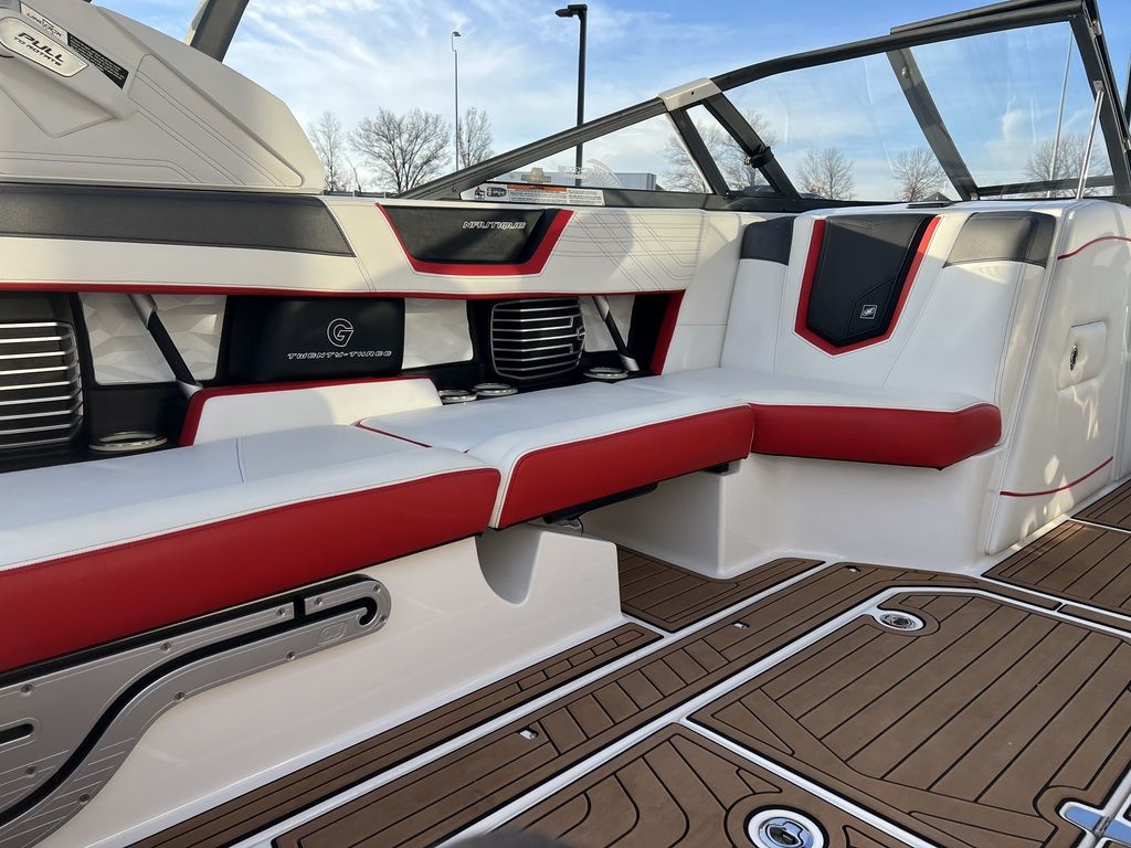 2018 Nautique G23