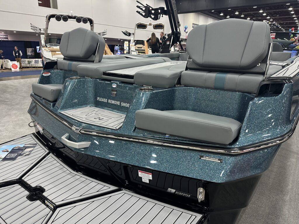2025 MasterCraft XT24
