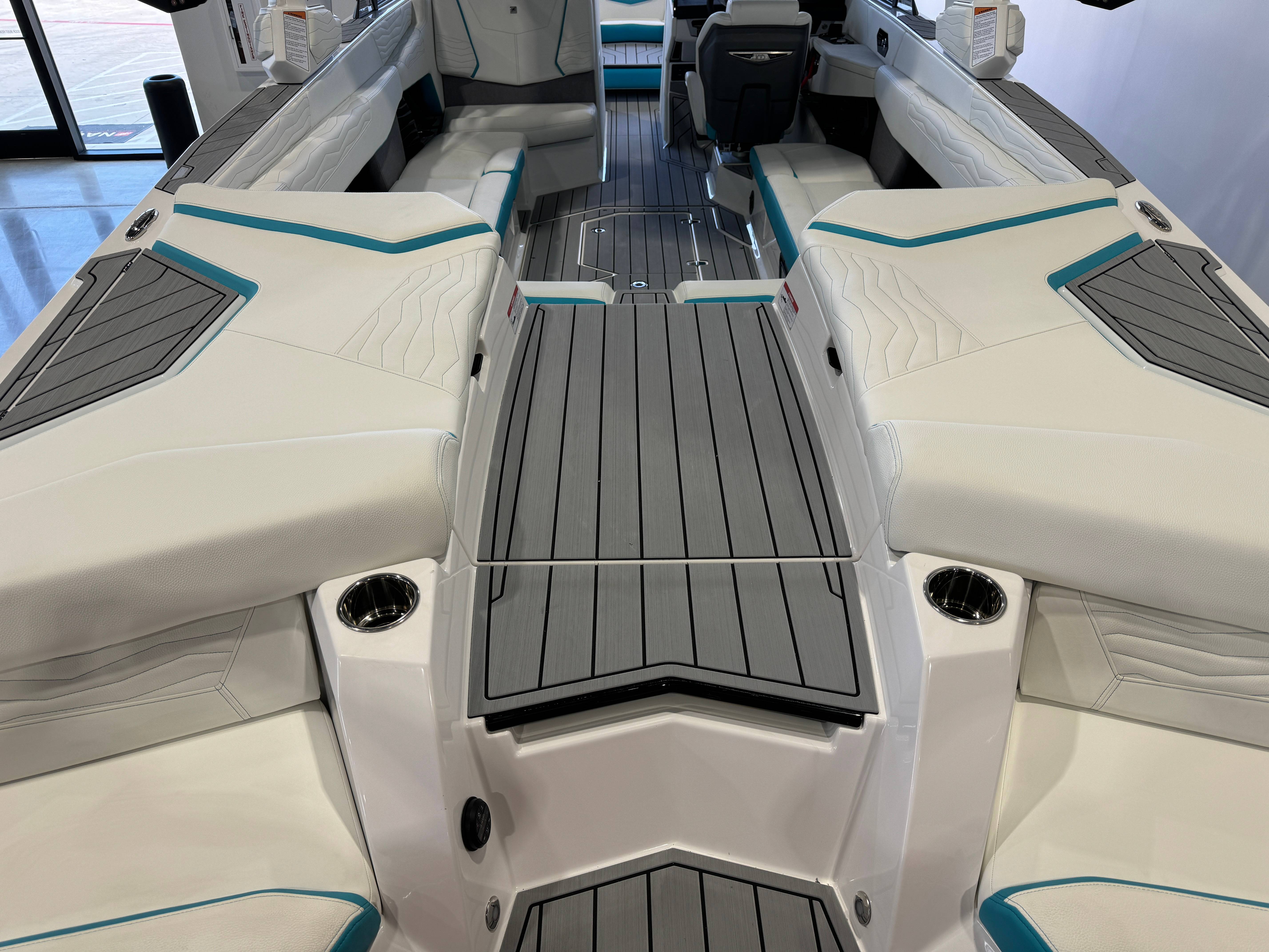 2025 Nautique G25