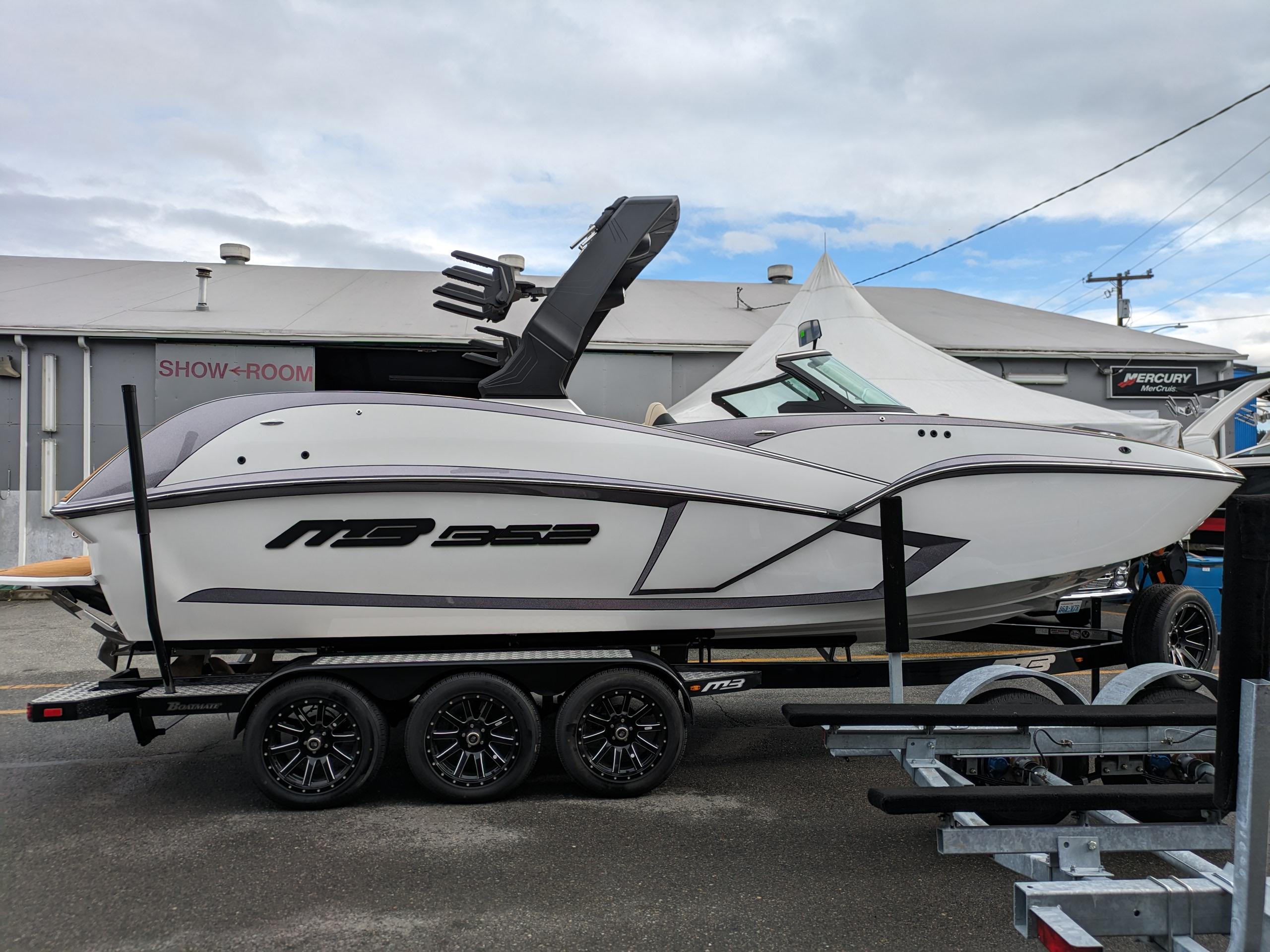 boat.Title