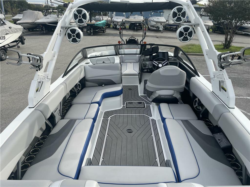 2018 Malibu 24 MXZ