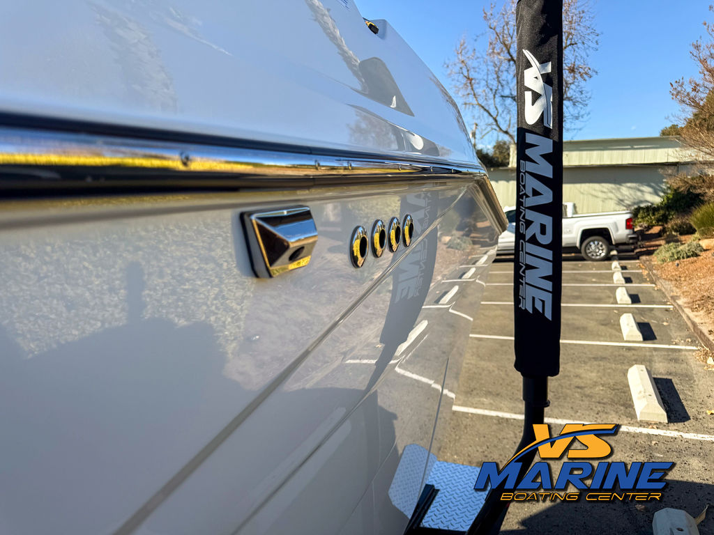 2025 Malibu Boats M230