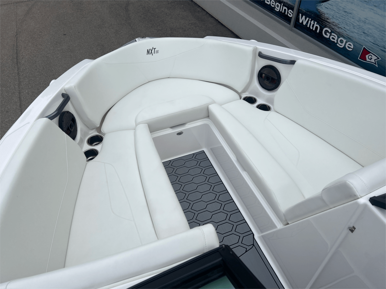 2024 MasterCraft NXT23