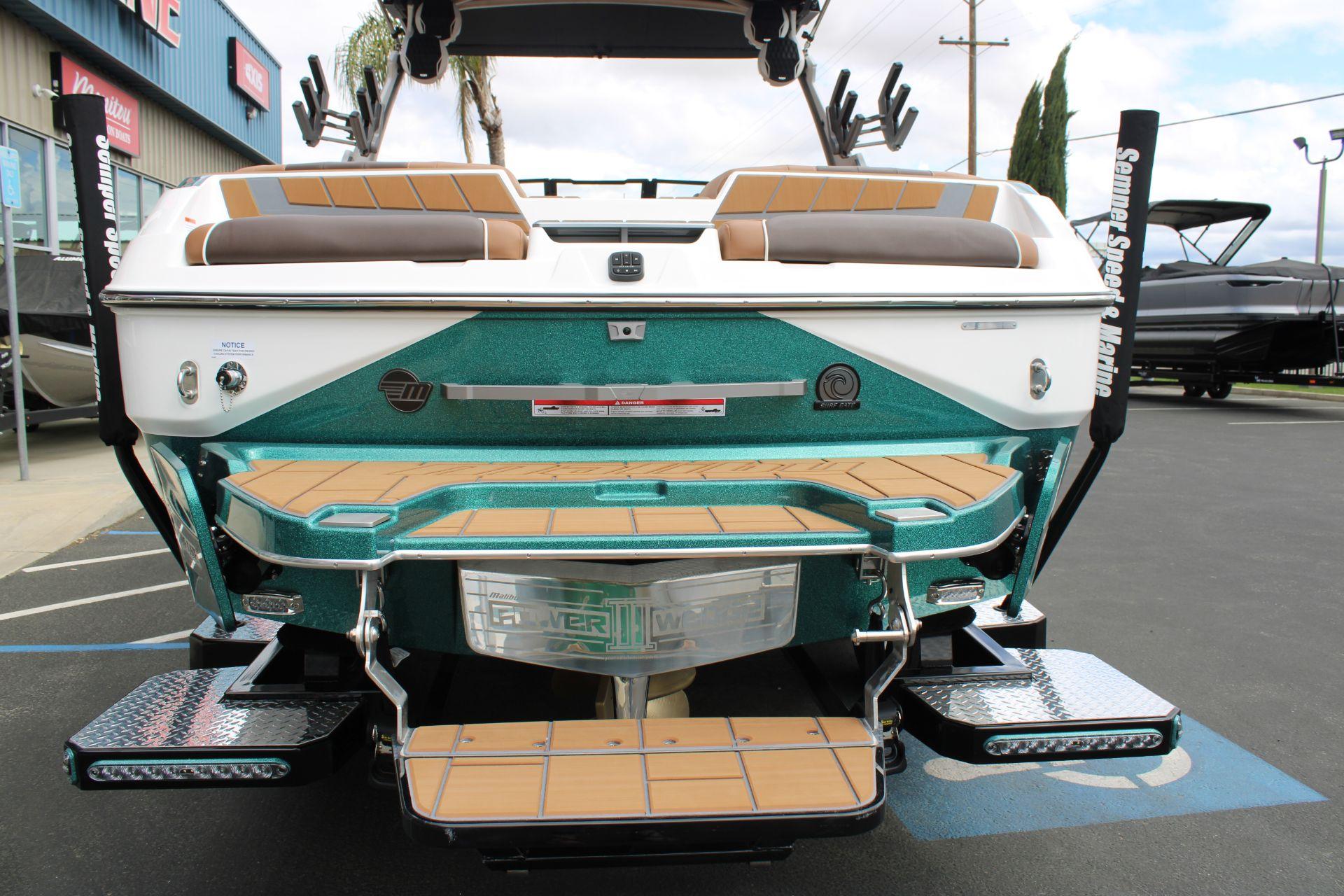 boat.Title