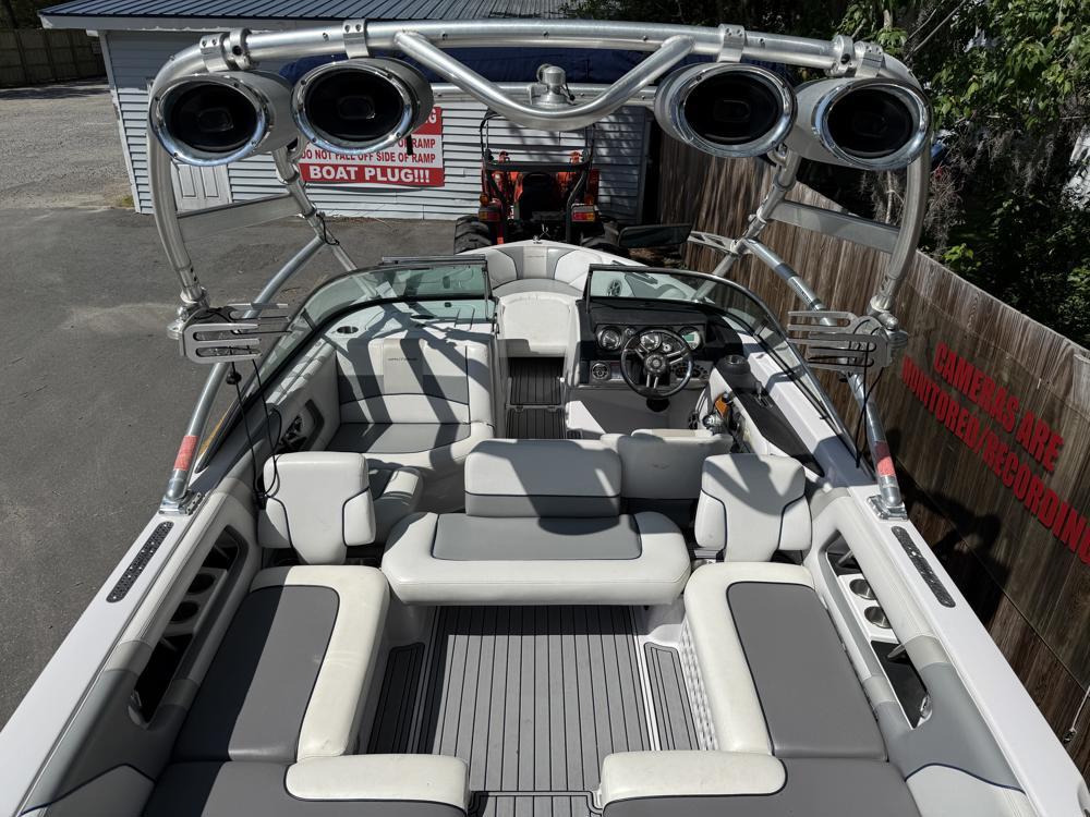 2008 SUPER AIR NAUTIQUE 230