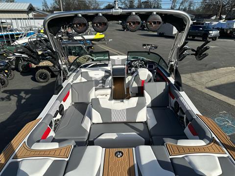2023 MASTERCRAFT XT24