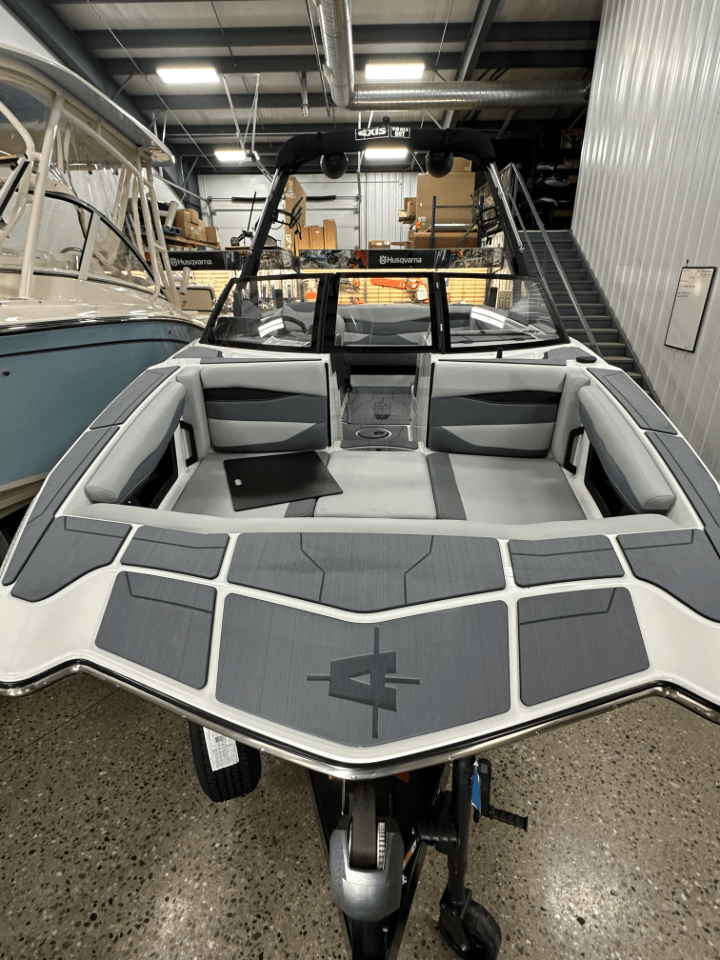 2025 Axis A225