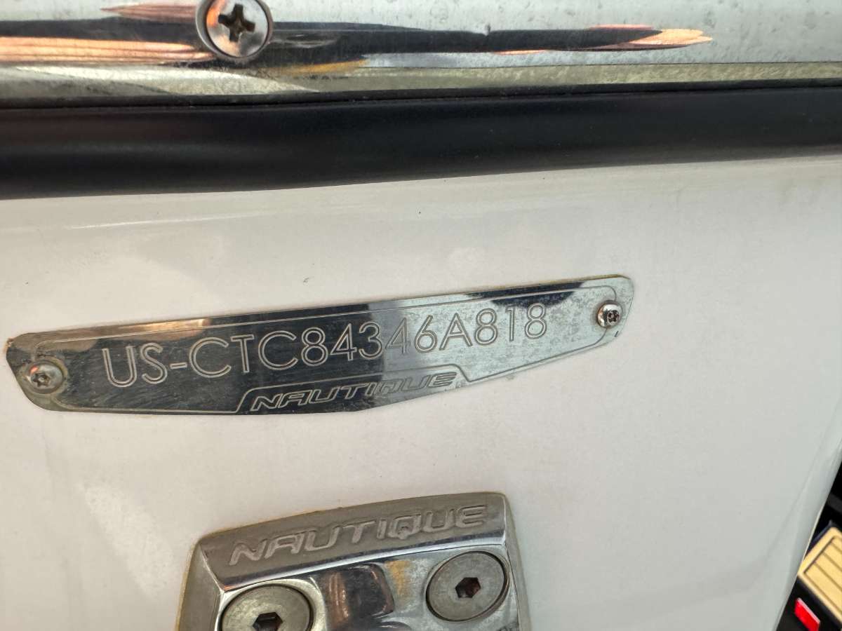 2018 Nautique G23