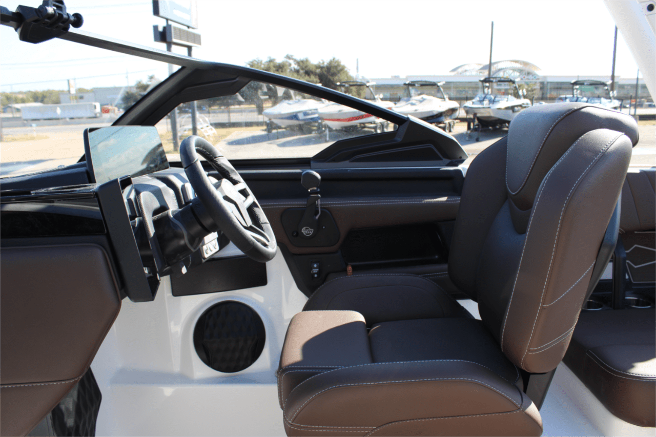 2025 Malibu 22 MXZ