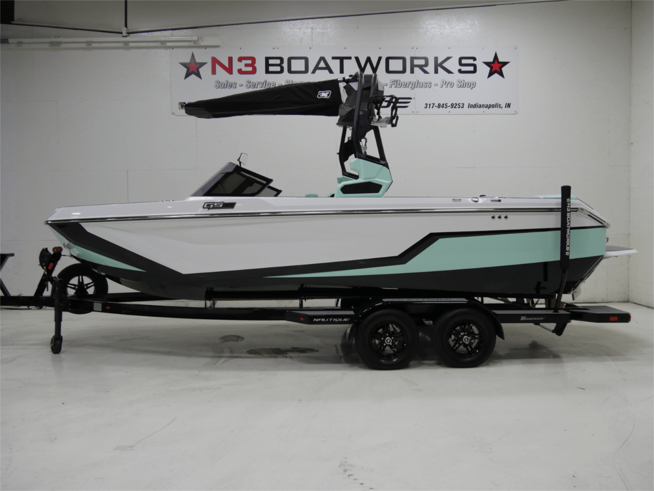 2025 Nautique GS22 – Captiva Green/Jet Black