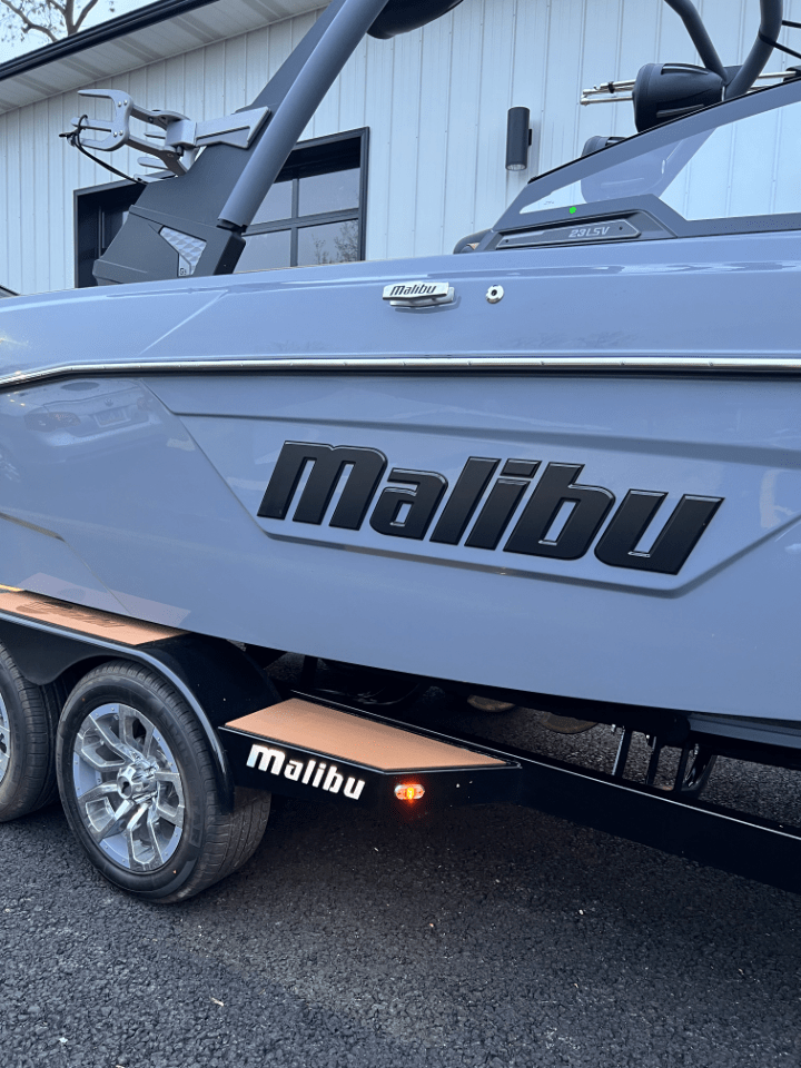 2022 Malibu Wakesetter 23 LSV