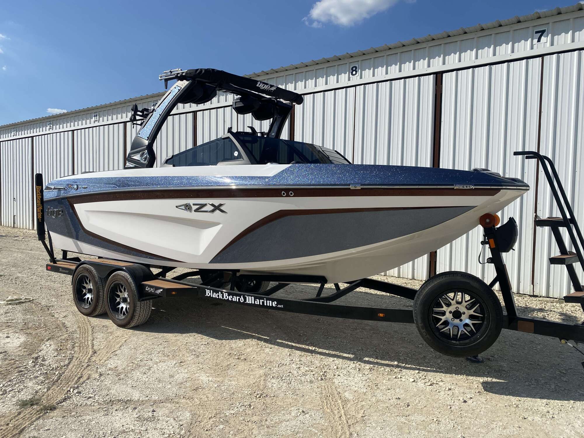 boat.Title