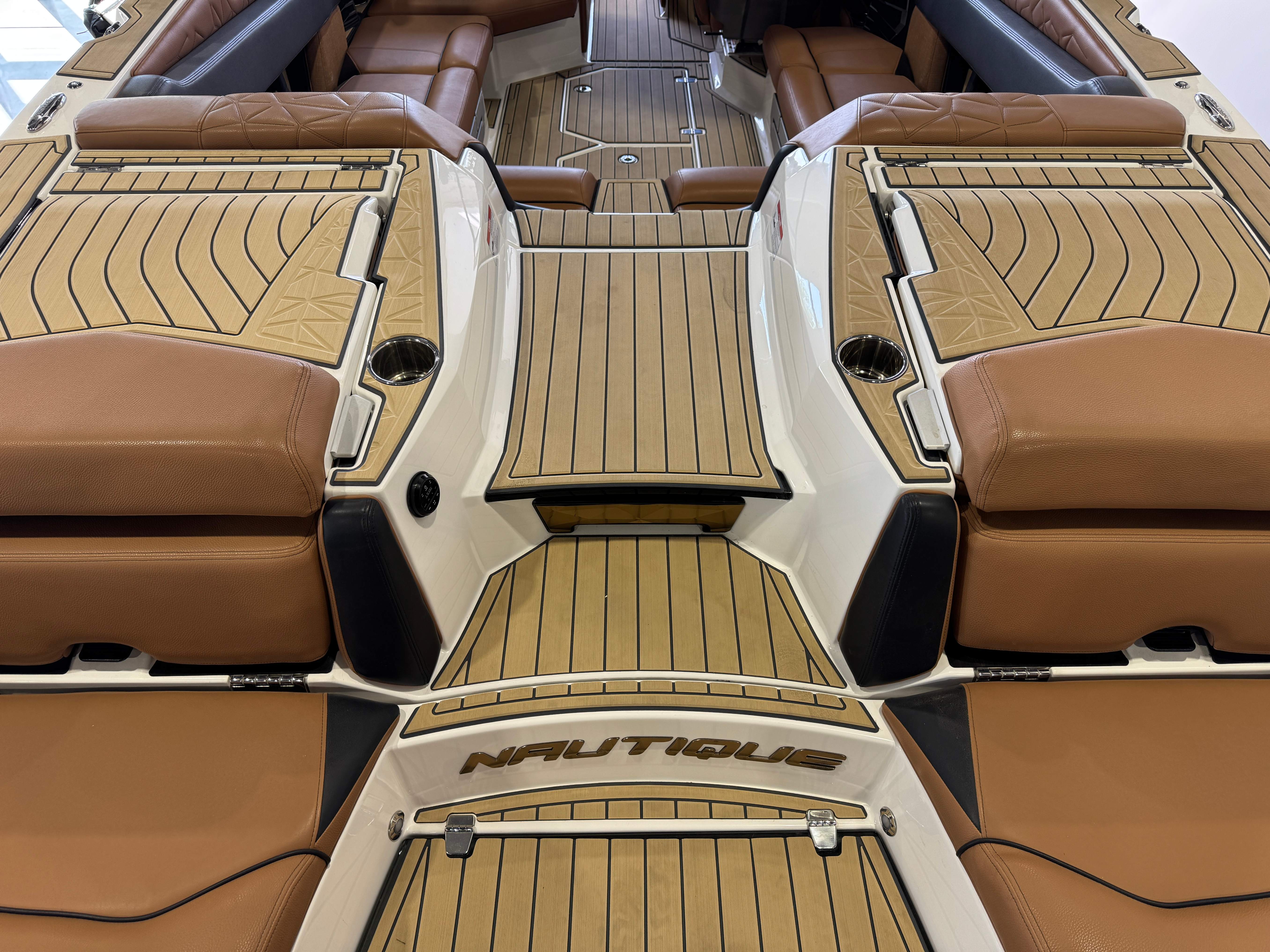 2022 Nautique Super Air Nautique G23 Paragon