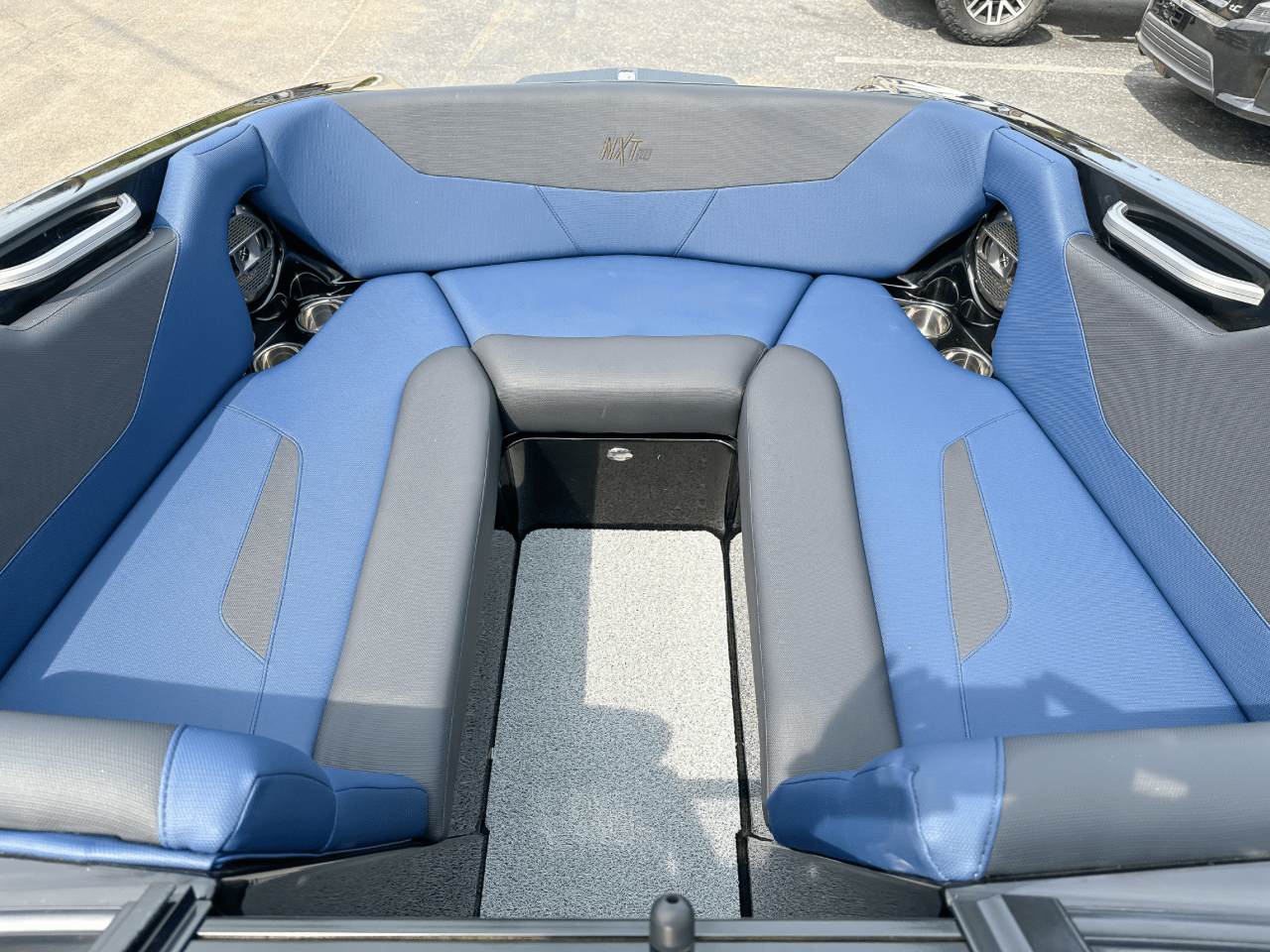 2021 MasterCraft NXT22