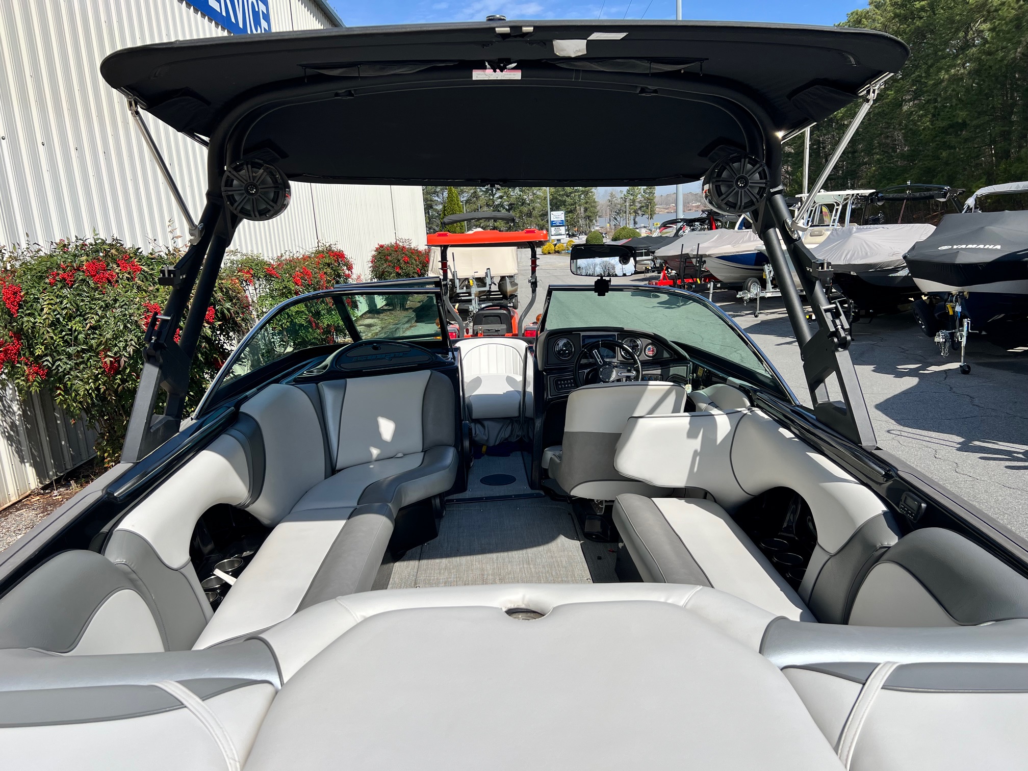 2022 Sanger V23 XTZ