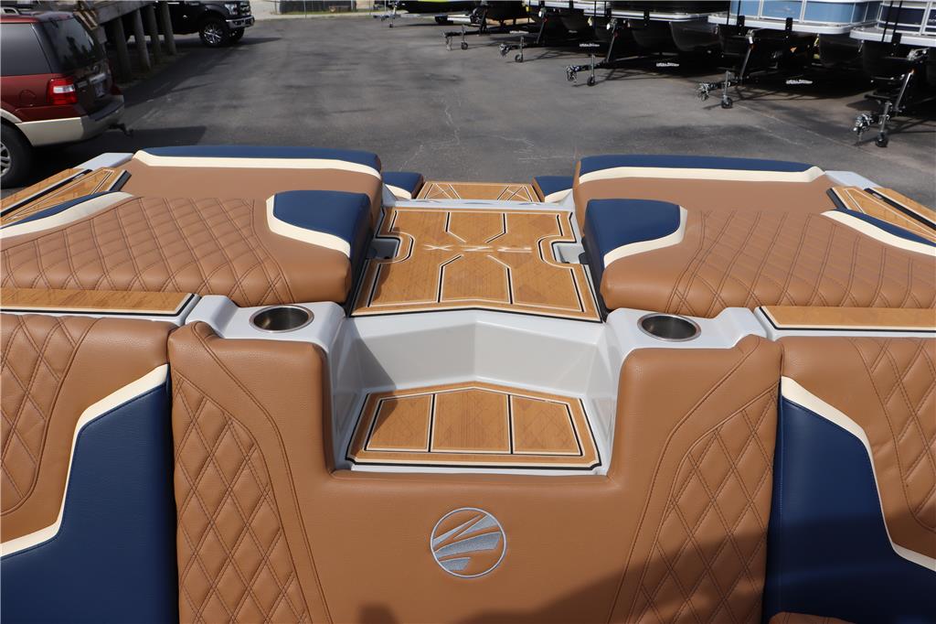 boat.Title