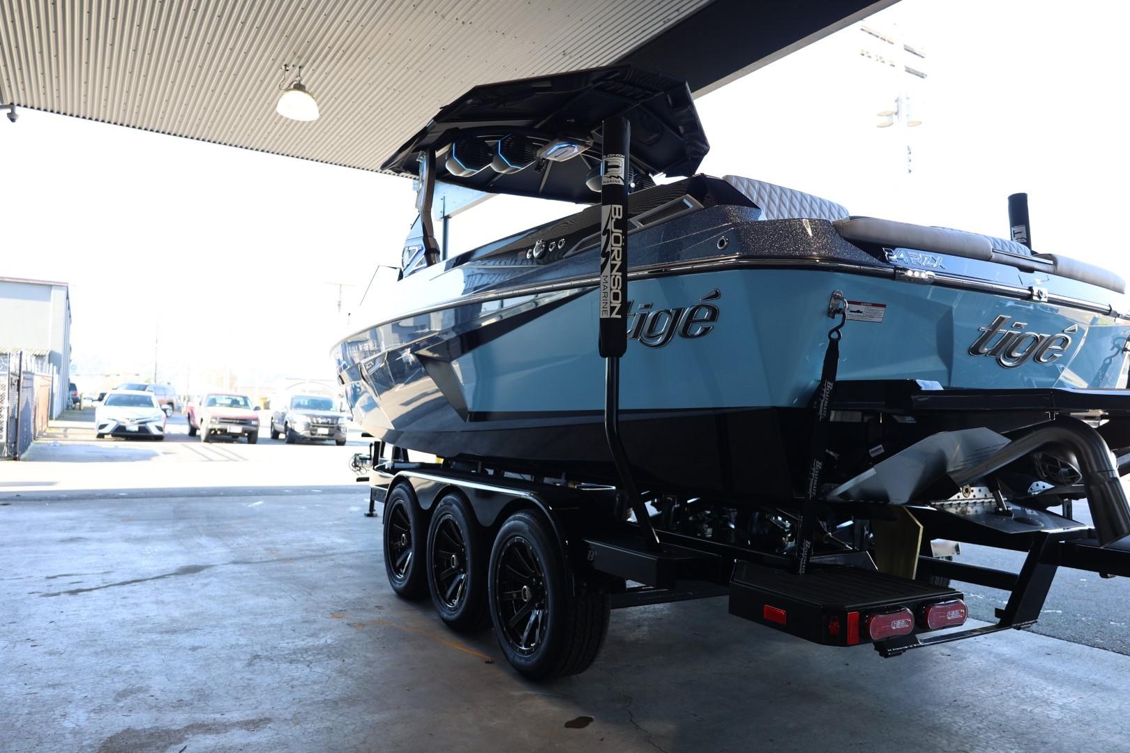 2025 Tige 24 RZX