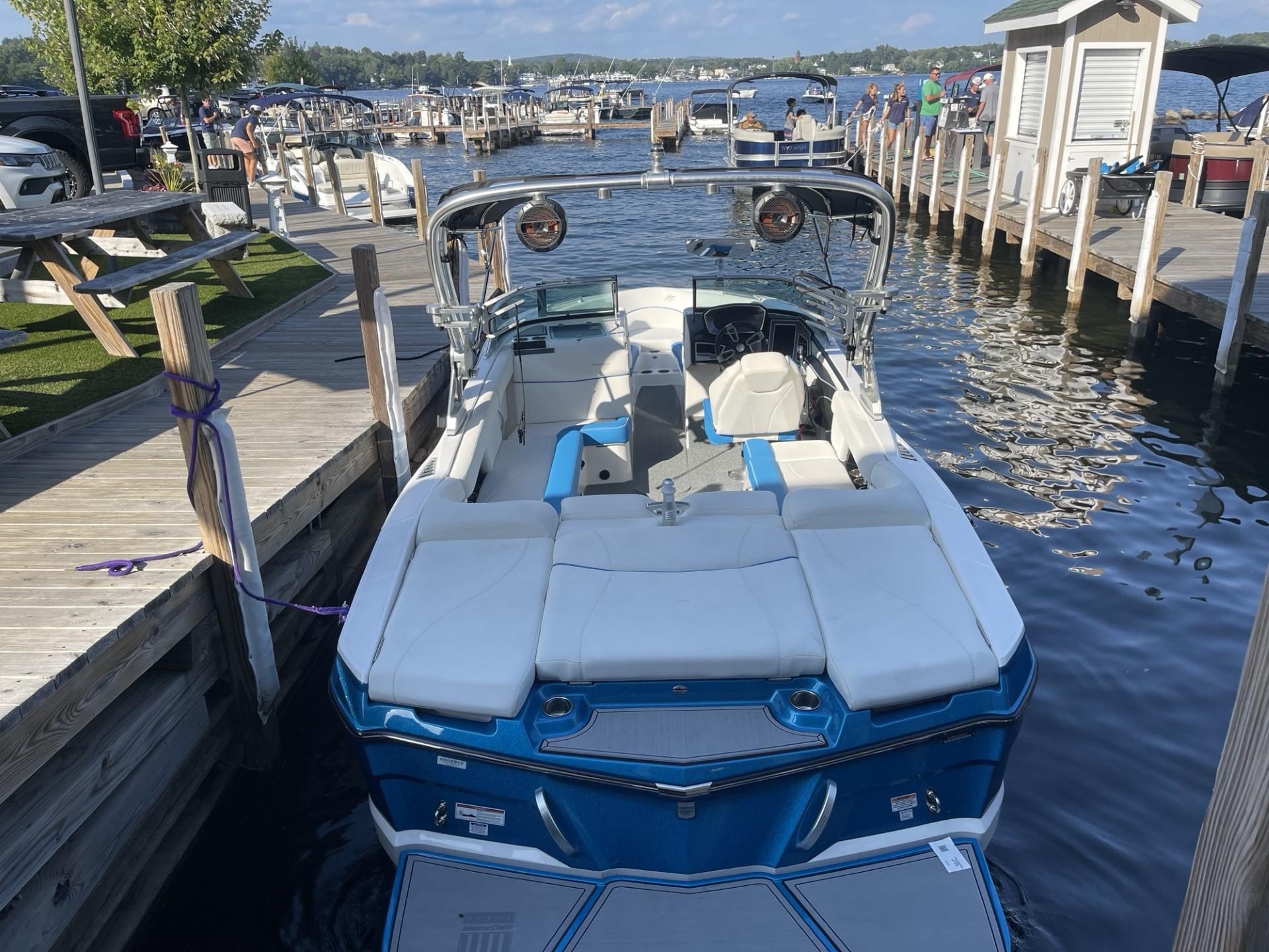 2021 MasterCraft XT23