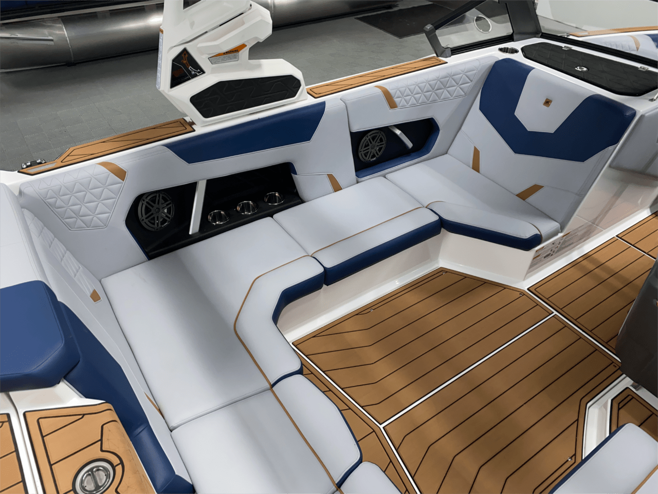 2025 Nautique GS20