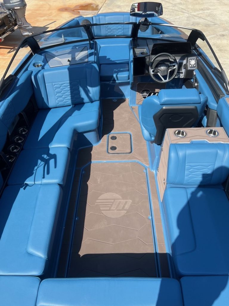 2025 Malibu Boats 24 MXZ