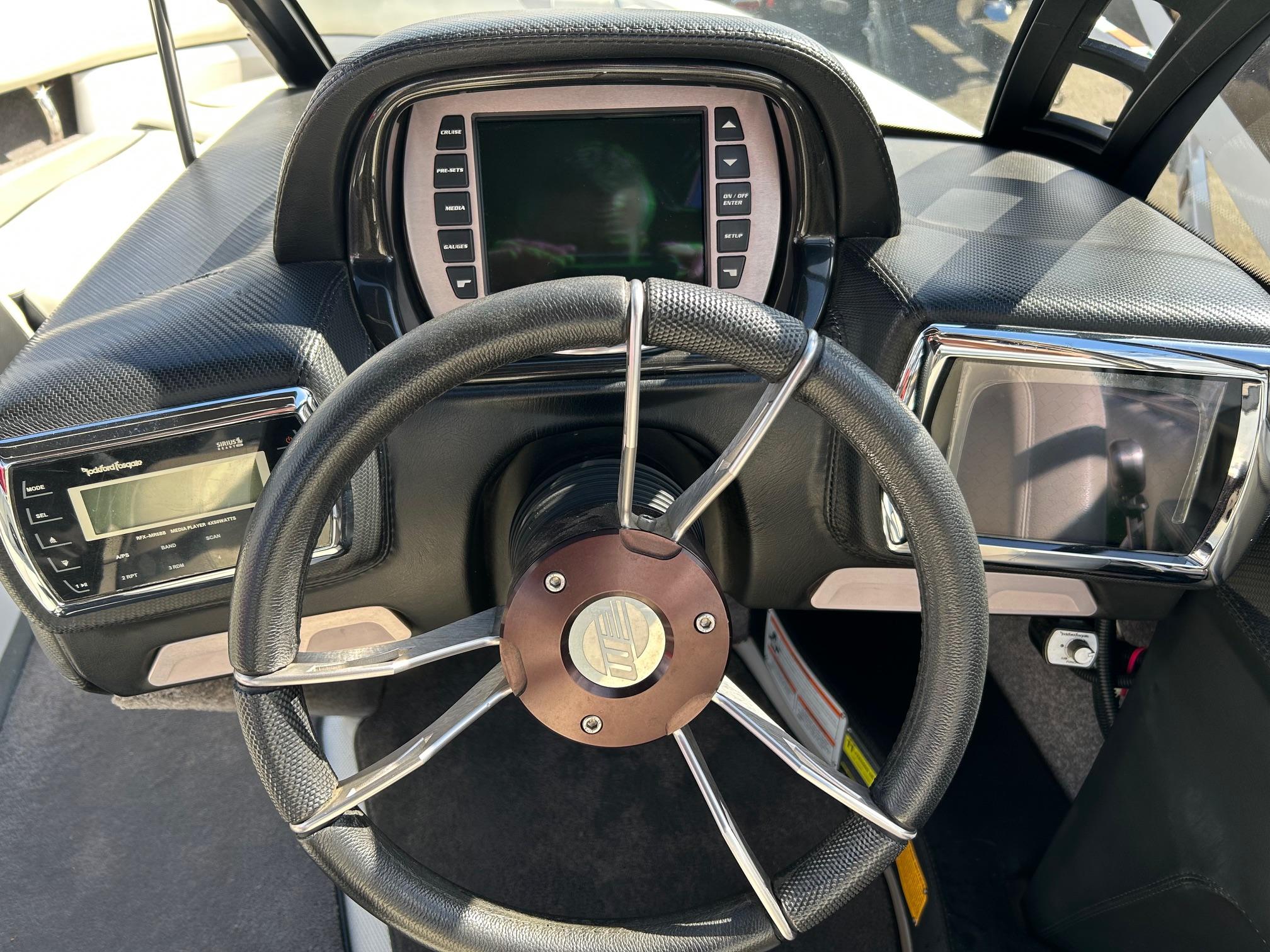 2013 Malibu 20 VTX Wakesetter