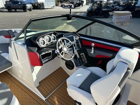 2023 MASTERCRAFT XT24